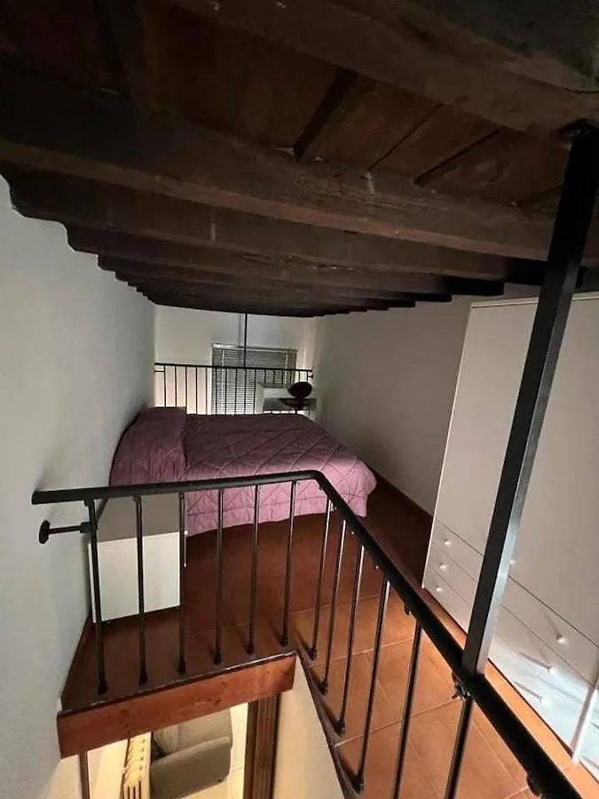 San Martino 1 Bilocale Con Scala A Chiocciola Apartment Pavia Italy