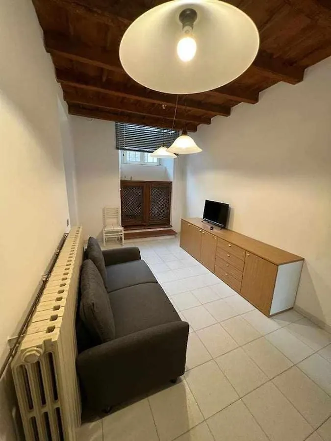 San Martino 1 Bilocale Con Scala A Chiocciola Apartment Pavia